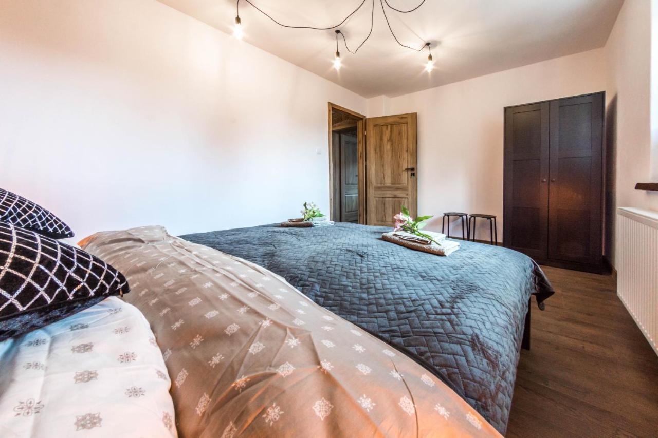 Apartament Wita Stwosza Jelenia Góra Exteriör bild